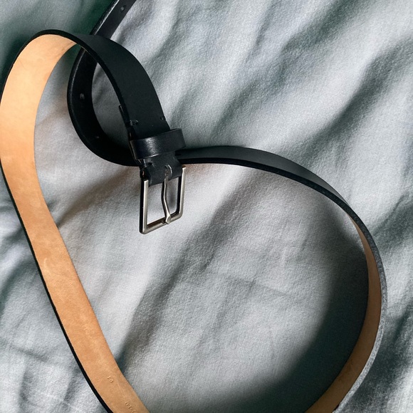 Women’s black belt - Picture 2 of 3